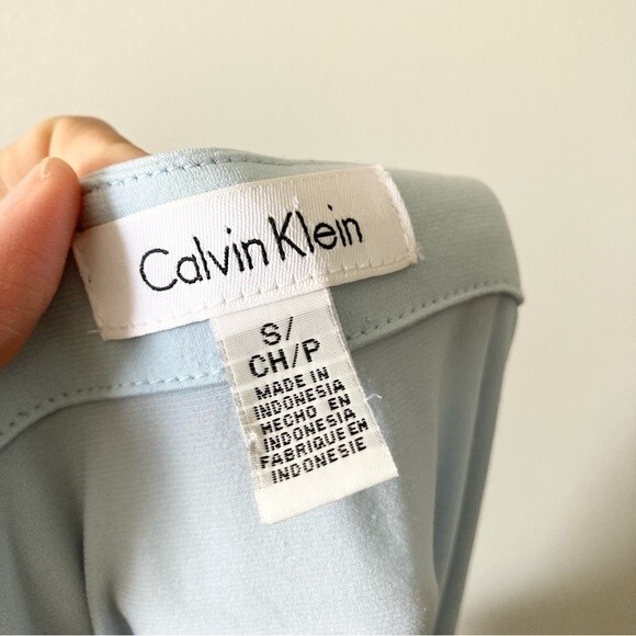 Calvin‎ Klein square necked blouse - size S - Picture 2 of 4